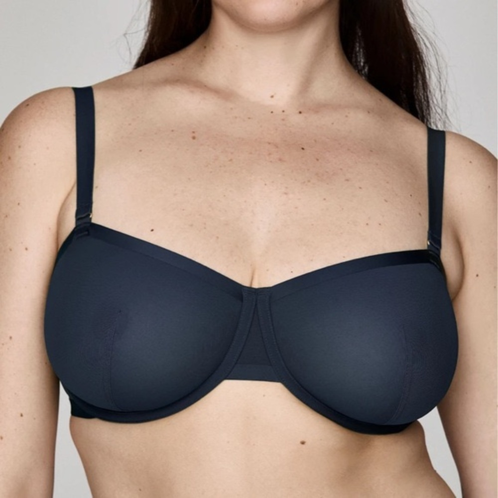 NWOT Cuup balconette ink color bra